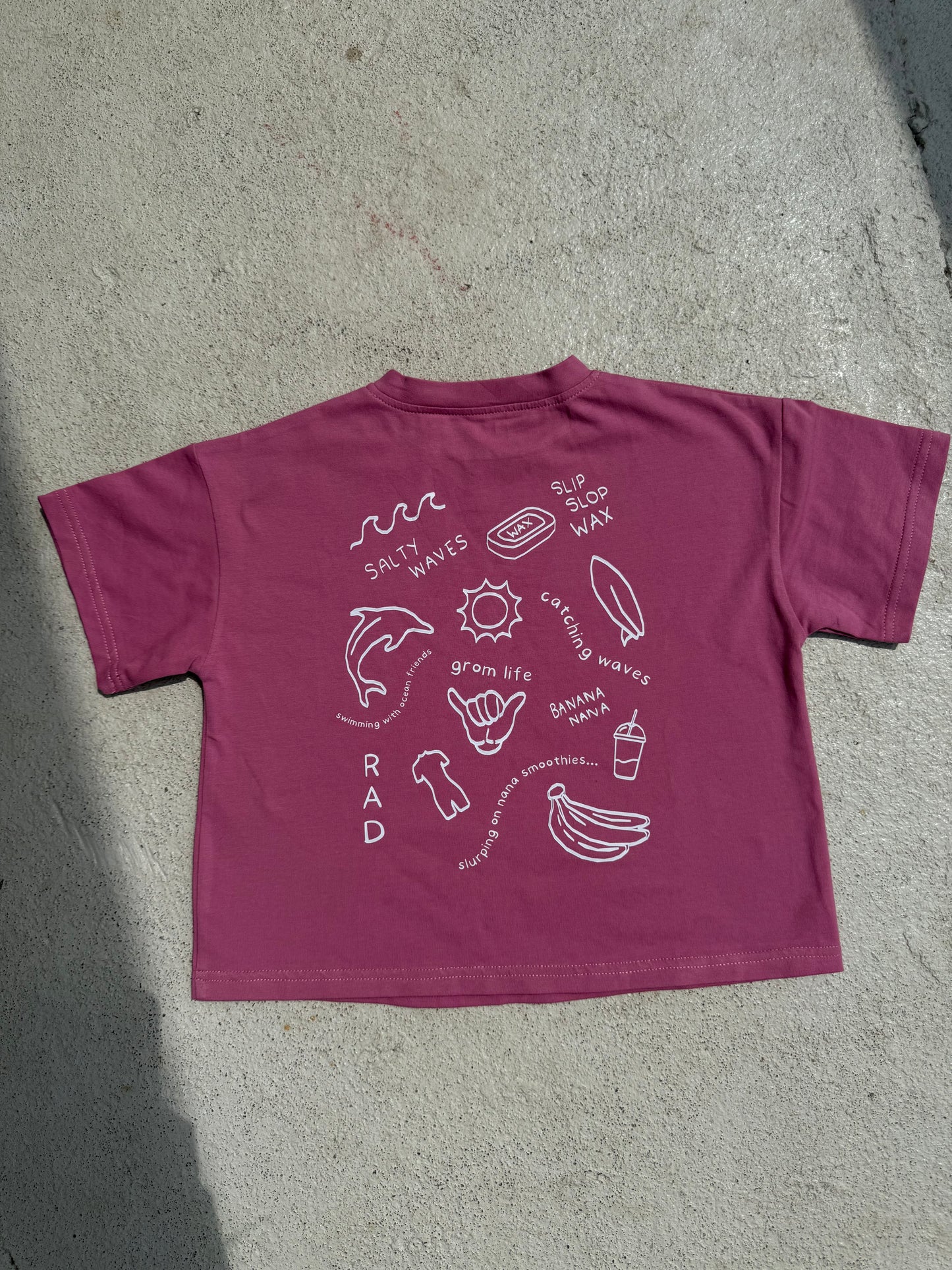 mauve wave surf club tee