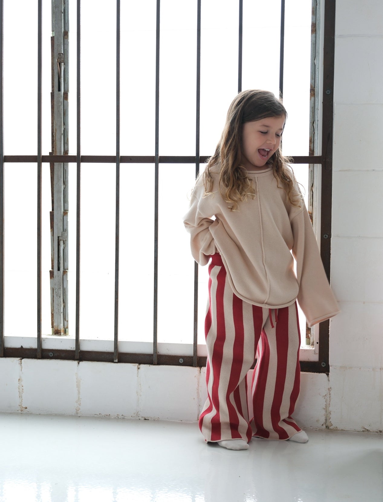 stripe knit pant red